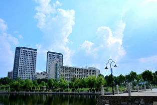 綠色輕工大，給初夏的你